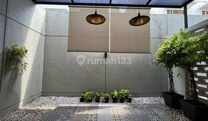 Rumah di Serenia hills venture barat siap huni lebak bulus  jakarta selatan  2