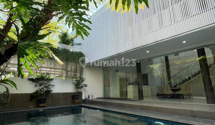 Rumah Shm Ada Kolam Renang Di Cirendeu Siap Huni 1