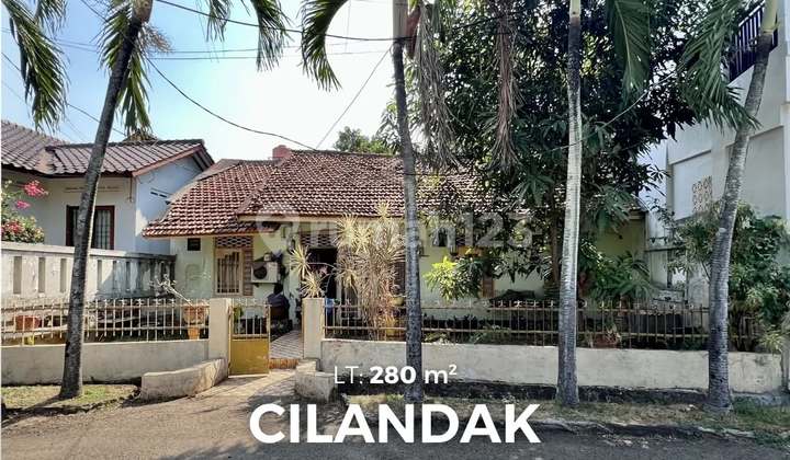 Rumah Lama Hitung Tanah Dalam Komplek Timah Fatmawati Shm