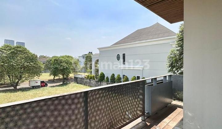 FOR SALE - CILANDAK TROPICAL MINIMALIST DESIGN BY NATANEKA. 2