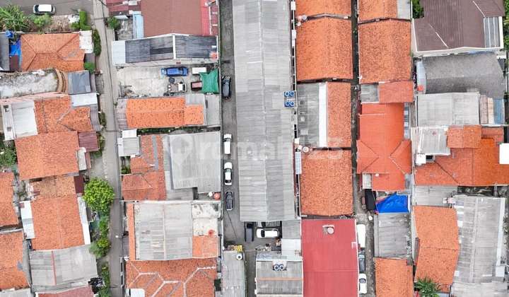 Commercial Building by Jagakarsa Main Road Below NJOP with SHM.