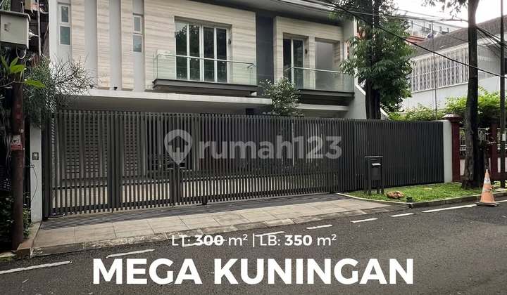 Rumah Di Area Mega Kuningan Jakarta Selatan Asri Jalan Lebar Shm