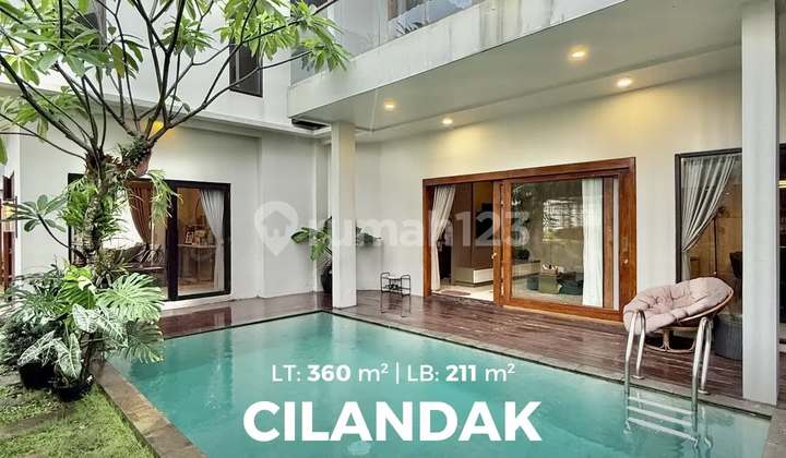 Rumah Mewah Ada Pool SHM di Cilandak Dekat One Bellpark Jakarta Selatan