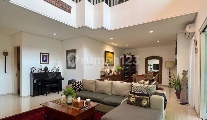 2-story house in Kebayoran Baru, South Jakarta