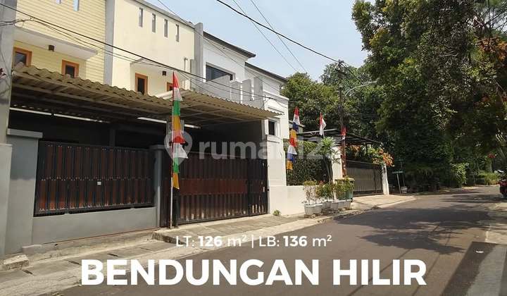 Large Road Access House in Benhil Bendungan Hilir with SHM