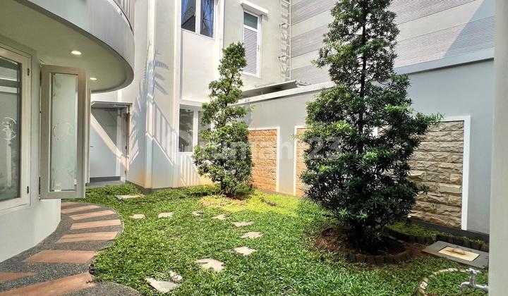 Rumah Siap Huni SHM di Patra Kuningan Jaya Mandala Jakarta Selatan