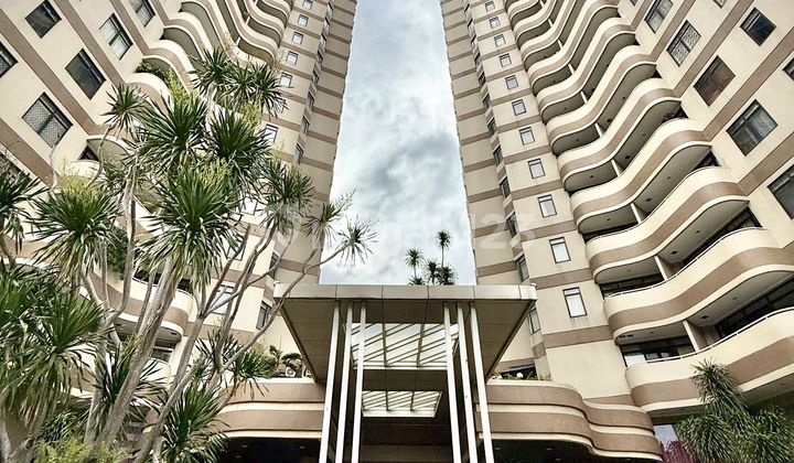 Apartment in Beverlty Tb Simatupang Hook Shms Fully Furnished Negotiable Until Deal