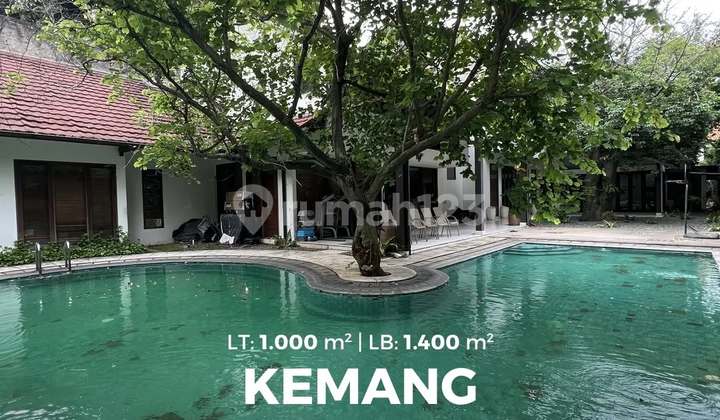 Resort House Inside a Complex in Kemang Flood-Free SHM