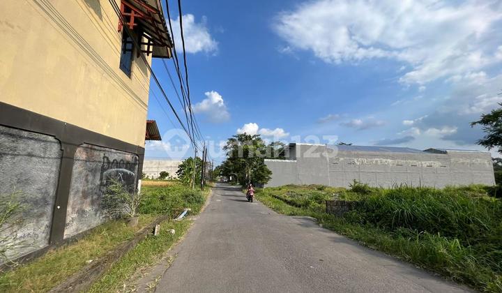 Land but with an asphalt road, suitable for houses, offices, cafes in the Jongke Mlati area.