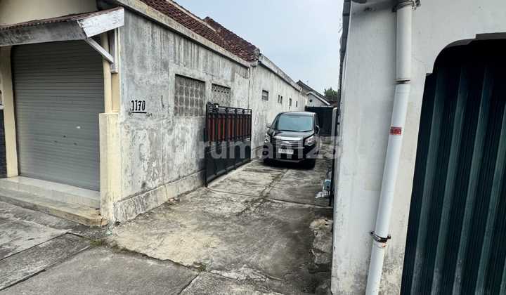 Cheap House for Sale, Nagntong Style, Bantul Road Area, Near Pasty Market, Suitable for Guesthouse, Office, etc. 2