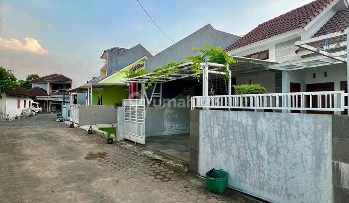 Rumah Minimalis Mezanin Siap Huni Dalam Cluster Area.pasar Cebongan  2