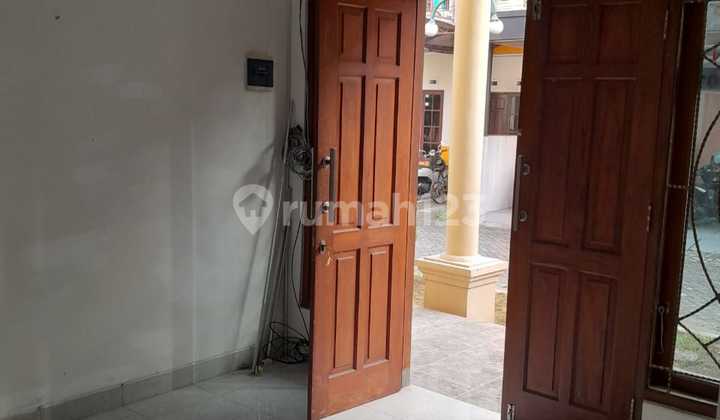 Rumah Disewakan 3 Kamar Tidur Dalam Perum Area Jalan Damai Jakal Km8 2
