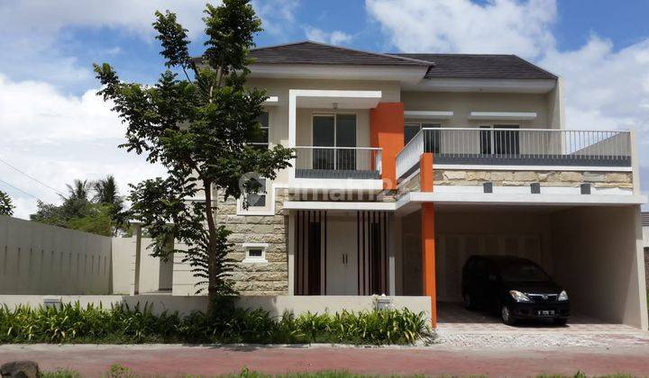 Rumah Mewah Dalam Perumahan Jalan Kaliurang 4 Kamar Tidur Ada Swiming Pool 1