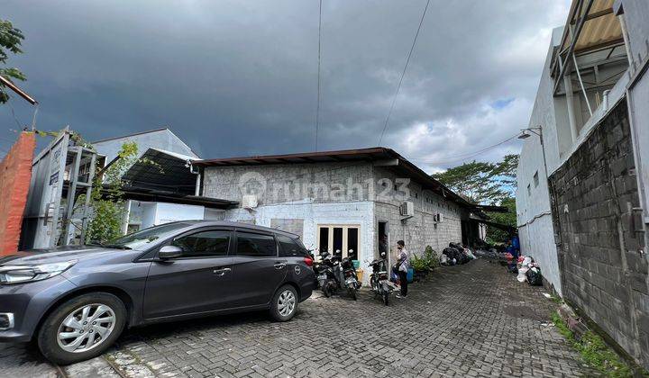 Gudang Disewakan Ada Area Kantornya Lokasi Dekat Jombor Akses Mobil Simpangan 1