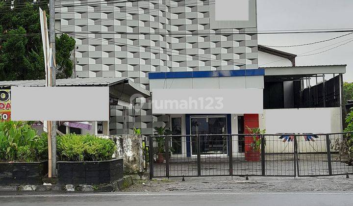 Gudang Bersih Akses Mobil Simpangan Tepi Jalan Utama Dekat Kekota Jogja  1