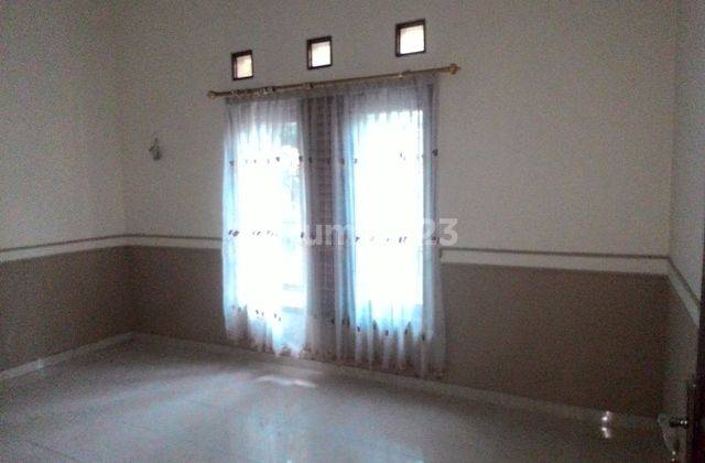 Rumah Dalam Cluster 4 Kamar Tidur Area Jalan Kaliurang Dekat Rngroad Ugm 6