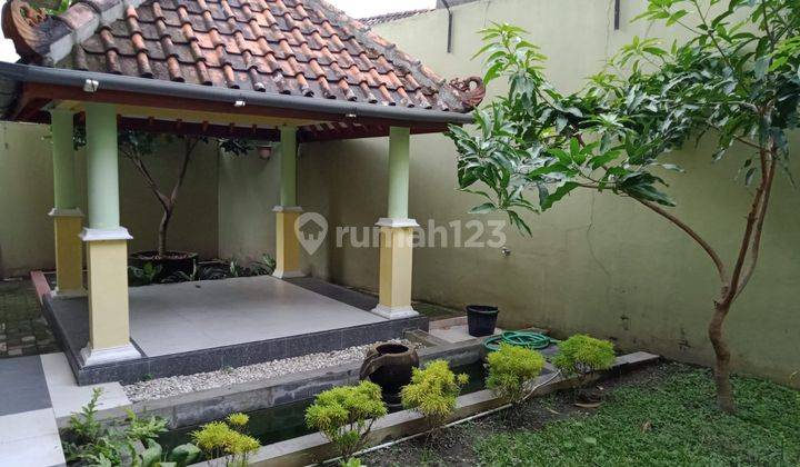 Rumah Furnished Dalam Perumahan Unit Pojokan Jalan Lebar Dekat Ke Jogja City Mall 2