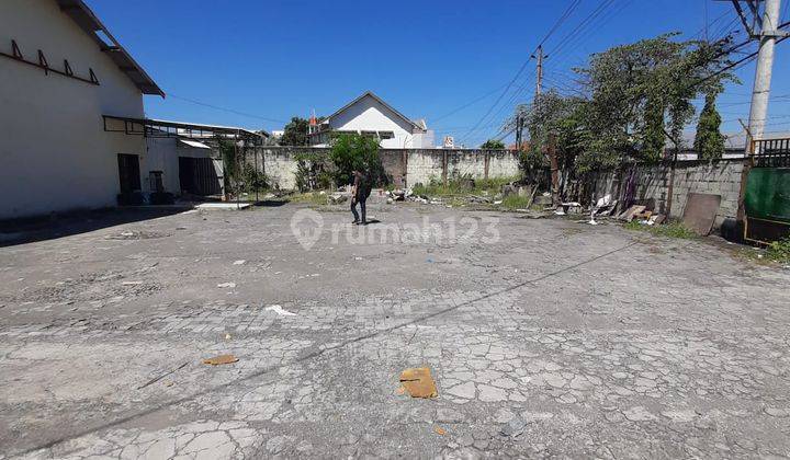 Gudang Tepi Jalan Utama Akses Tronton Parkir Luas Dekat Ke Ringroad Utara  6