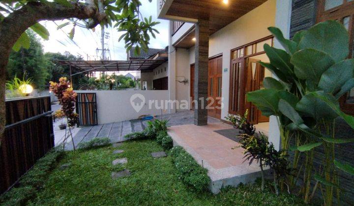 Rumah Mewah Full Furnished Tepi Jalan Aspal Cocokj Untuk Keluarga Kantor Dekat Indoluxe Hotel 1