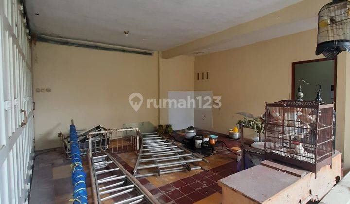 Rumah Luas Disewakan Tepi Jalan Utama Cocok Untuk Usaha Kantor Minimarket Dekat Ke Hyatt 2