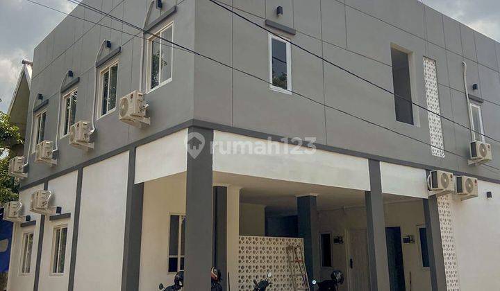 Koskosan Full Furnish 3 Lantai 12 Kamar Tidur Lingkungan Dekat Kampus Dan Perkantoran Area Seturan  1