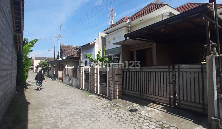 Rumah siap huni lingkungan cluster nyaman area sidoarum dekat kekota jogja 2