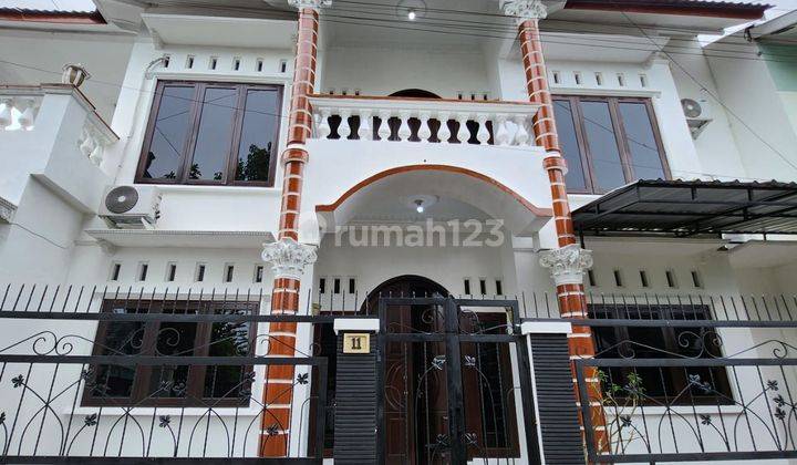 Rumah 2 lantai dijual dalam perum siap huni tanah luas cck untuk homestay  2