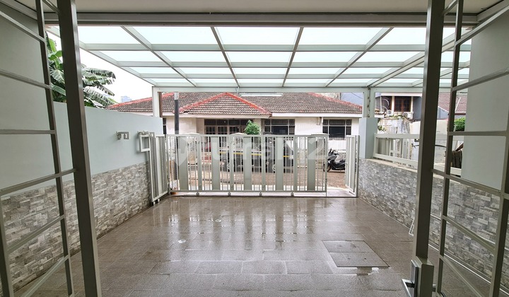 Disewakan Rumah untuk Keluarga, Rumah Dinas, bisa untuk Kantor, di Kec. Kebayoran Baru, Jakarta Selatan 2