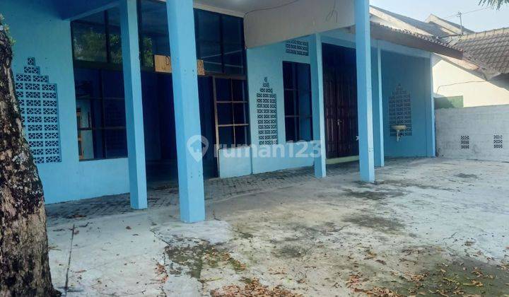 Rumah Disewakan Tepi Jalan Utama Bisa Untuk Kantor, Gudang Distributor ,cafe Resto Dll 2