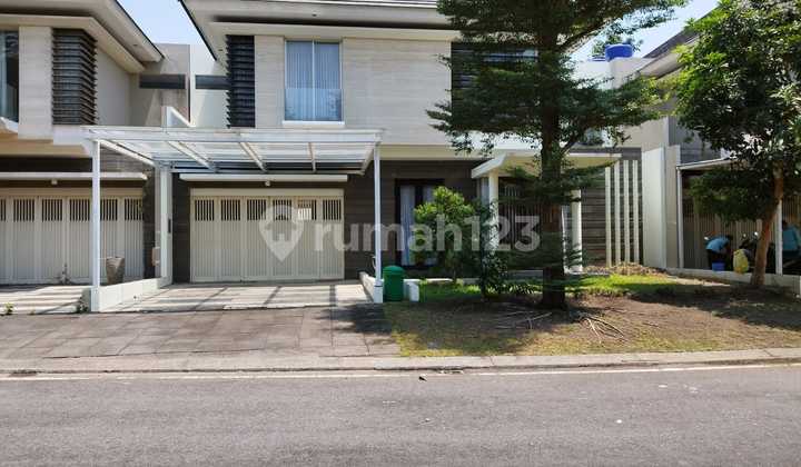 Luxury 2-Story House with 4 Bedrooms in a Residential Estate, Ready to OccupY, Solo Road Area Luxury 2-Story House with 4 Bedrooms in a Residential Estate, Ready to OccupY, Solo Road Area