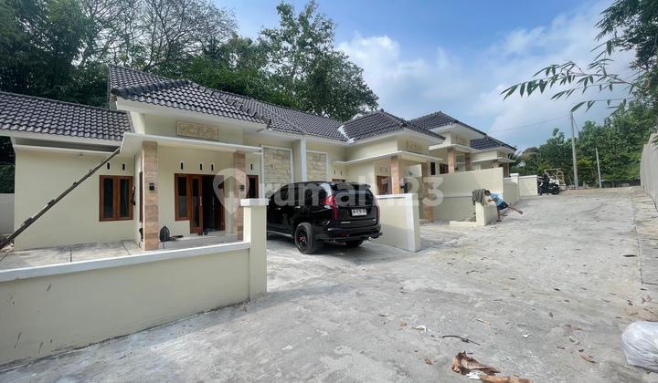 9 New Houses in the Cheapest Cluster in the Jalan Godean Area