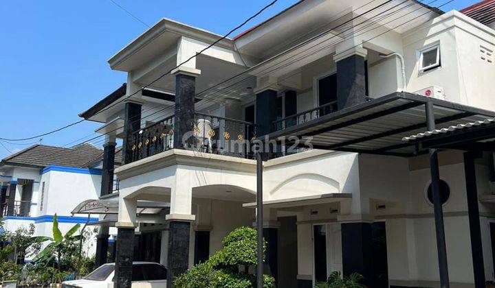 Rumah Furnish 2 Lantai Dalam Perumahan Area Jalan Wahid Hasyim Dekat Pakuwon Mall Kampus Upn 1