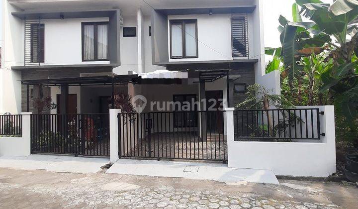 Dijual Rumah Bagus Dalam Perumahan Security 24 Jam Jalan Mobil Simpangan Area Monjali Dekat Sekolah Yis 1