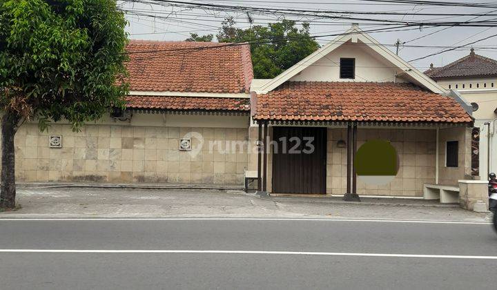 Rumah Disewakan Tepi Jalan Utama Cck Untuk Kantor ,bimbel Area Mlati  1