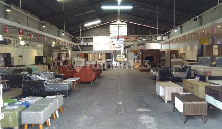 For Rent Warehouse Strategic Location Jl Kaliurang Area for Office Warehouse Etc. For Rent Warehouse Strategic Location Jl Kaliurang Area for Office Warehouse Etc.