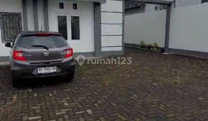 Gudang Plus Rumah Tinggal Disewakan Area Jalan Palagan Lempongsari  1