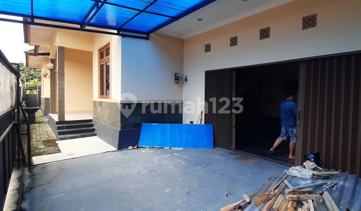 Rumah Luas 7 Kamar Tidur Furnish Cck Untuk Mess Kantor Area Jalan Kaliurang Banteng