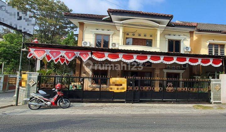 Rumah Full Furnished Tepi Jalan Aspal Cck Untuk Keluarga ,mess, Kantor Dekat Pakuwon Mall 1