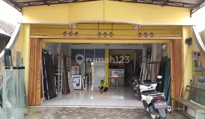 Ruko 2 Lantai Tepi Jalan Ramai Cocok Untuk Usaha Kantor Dll Area Jalan Kabupaten 2
