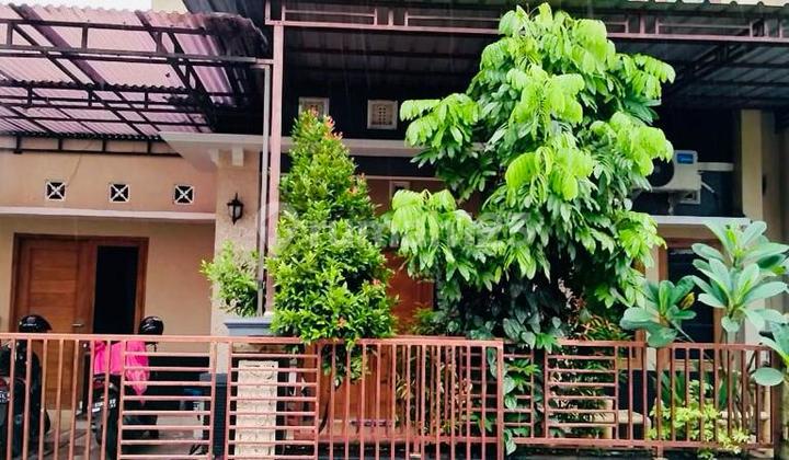 House for Rent Furnished 5 Bedrooms in Godean Road Housing Near Tugu Jogja