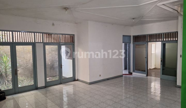Rumah Luas Disewakan Area Gondokusuman Dekat Ke Ambarukmo Plaza Kampus Uin 2