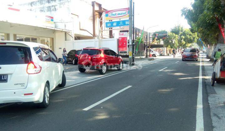 Tanah Pekarangan Strategis Tepi Jalan Ramai Mobil Simpangan Cck Untuk Kost Excluauve Kantor Dll