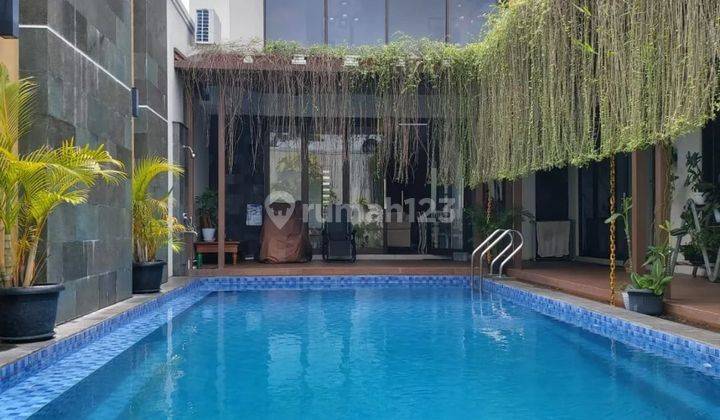 Rumah Mewah 2 Lantai Privat Pool Furnished Tinggal Masuk Dekat Sleman City Hall 2