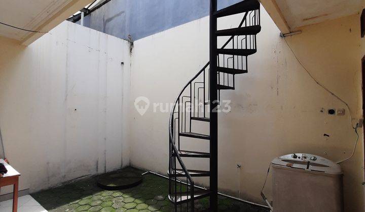 Rumah Furnish Dalam Perum Jalan Palgan Utara Hyatt 2