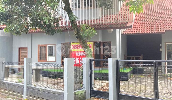 House for Rent in CCK for Office or Cafe, Kaliurang Street Area, Only 50m from Main Road House for Rent in CCK for Office or Cafe, Kaliurang Street Area, Only 50m from Main Road