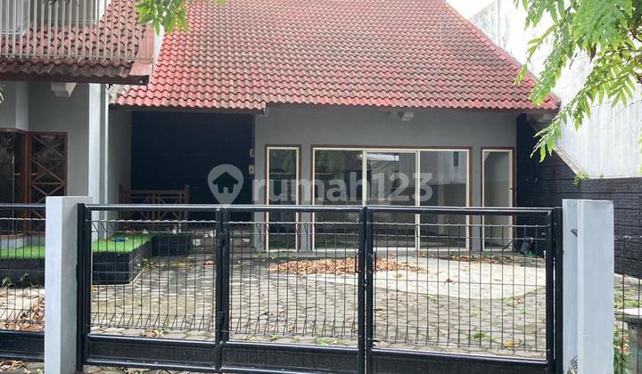 House for Rent in CCK for Office or Cafe, Kaliurang Street Area, Only 50m from Main Road House for Rent in CCK for Office or Cafe, Kaliurang Street Area, Only 50m from Main Road