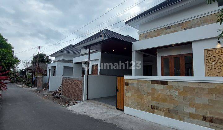 Rumah Baru Modern Minimalis Siap Huni Ada 3 Unit Dekat Kampus Uii Jakal 2