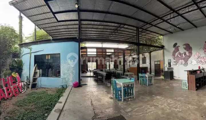Commercial Space for Rent Suitable for Office, Food Business