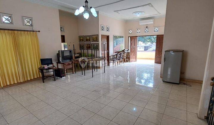 Rumah Full Furnished Tepi Jalan Aspal Cck Untuk Keluarga ,mess, Kantor Dekat Pakuwon Mall 2