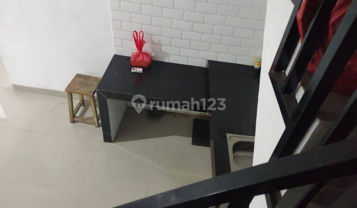 rumah second unit masi bagus akses toll pondok kelapa 2